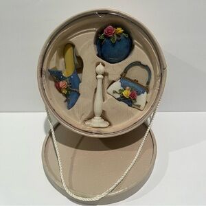 Classic Treasures Ladies Collectible Ensemble Set OWGFT103 Original Box Blue VTG